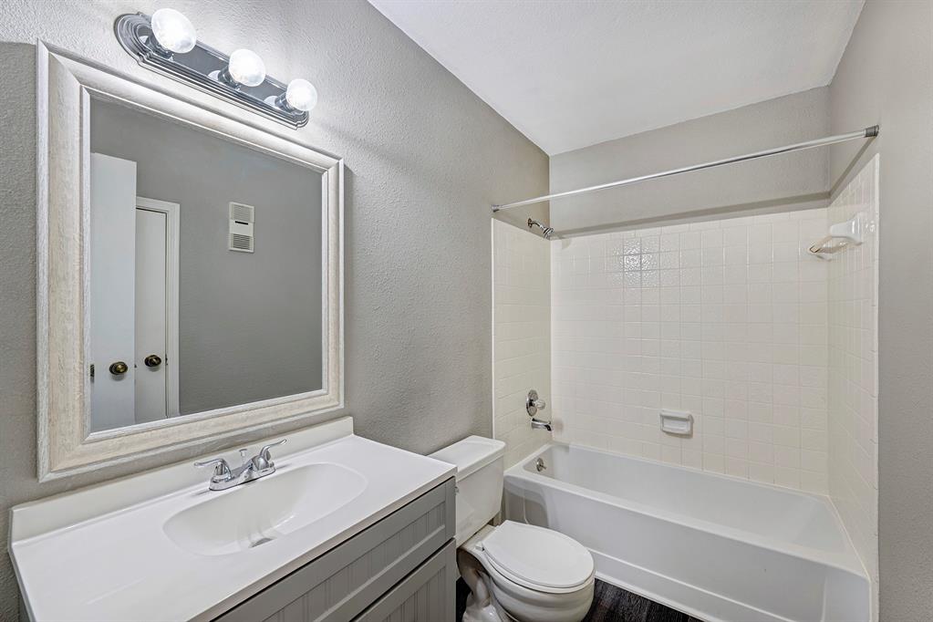 10811 Richmond Avenue # 126