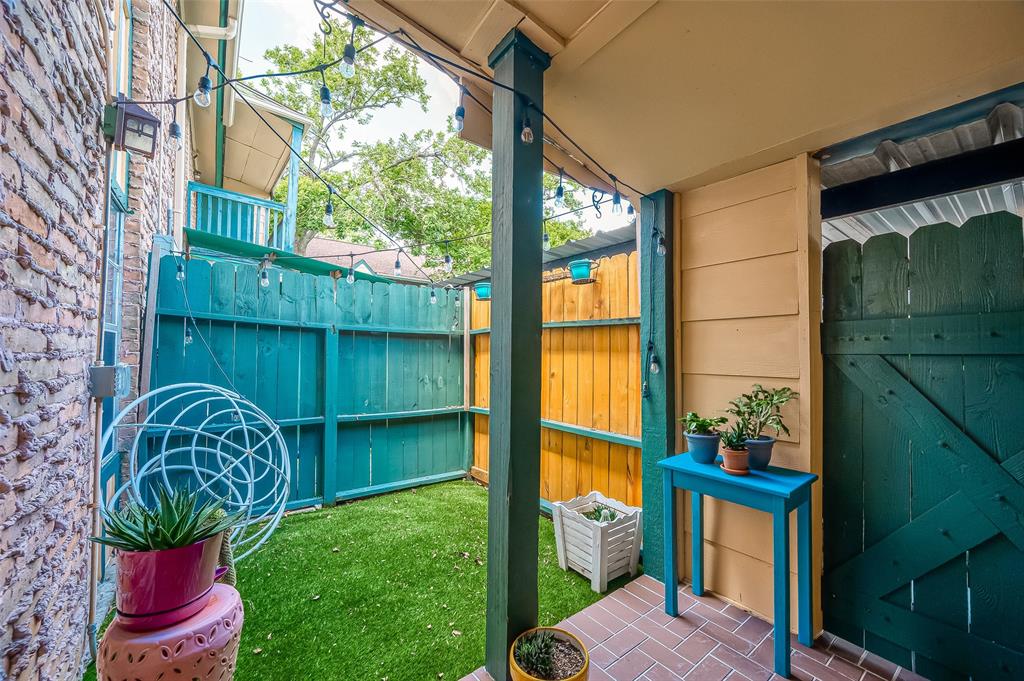 8221 Kingsbrook Road # 108