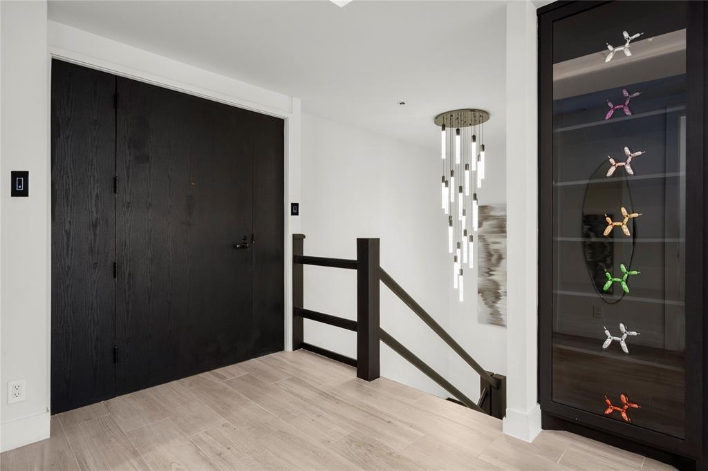 5555 Del Monte Drive # 103