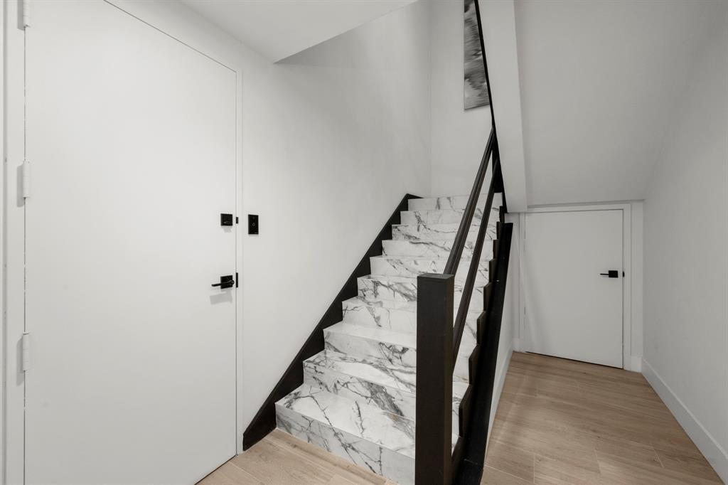 5555 Del Monte Drive # 103
