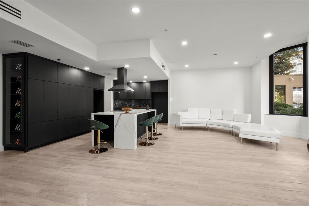 5555 Del Monte Drive # 103
