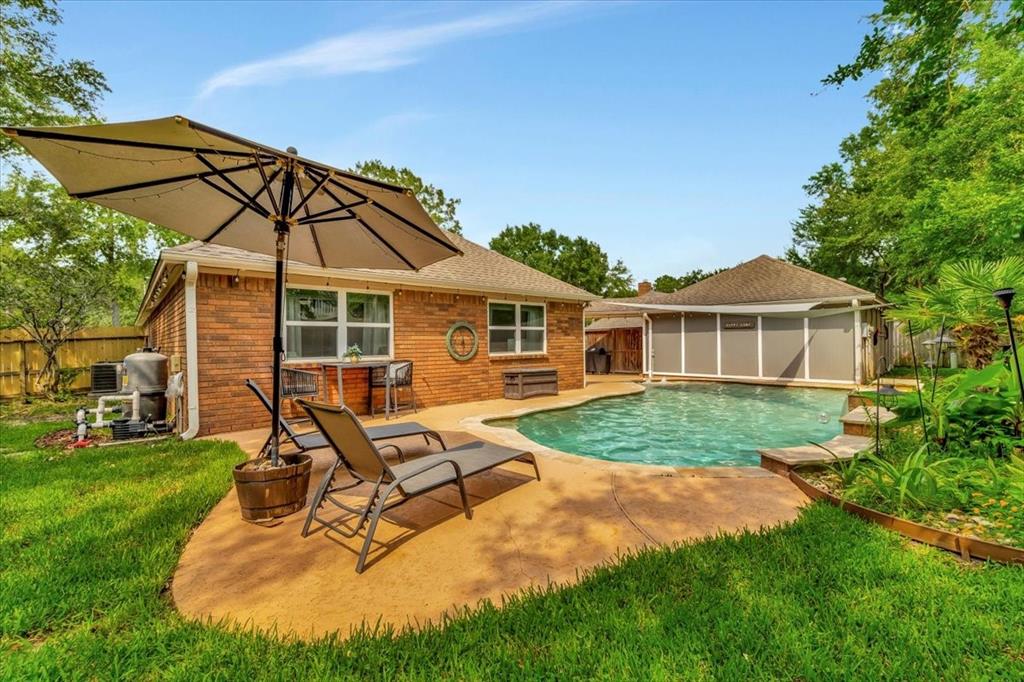 15402 Willow Shores Drive