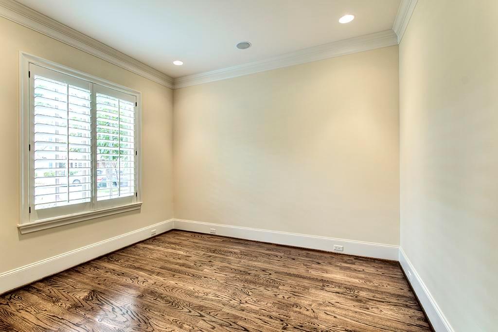 3919 Swarthmore
