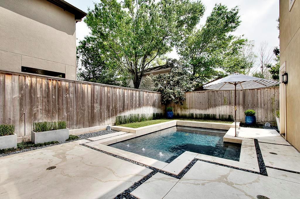 3919 Swarthmore