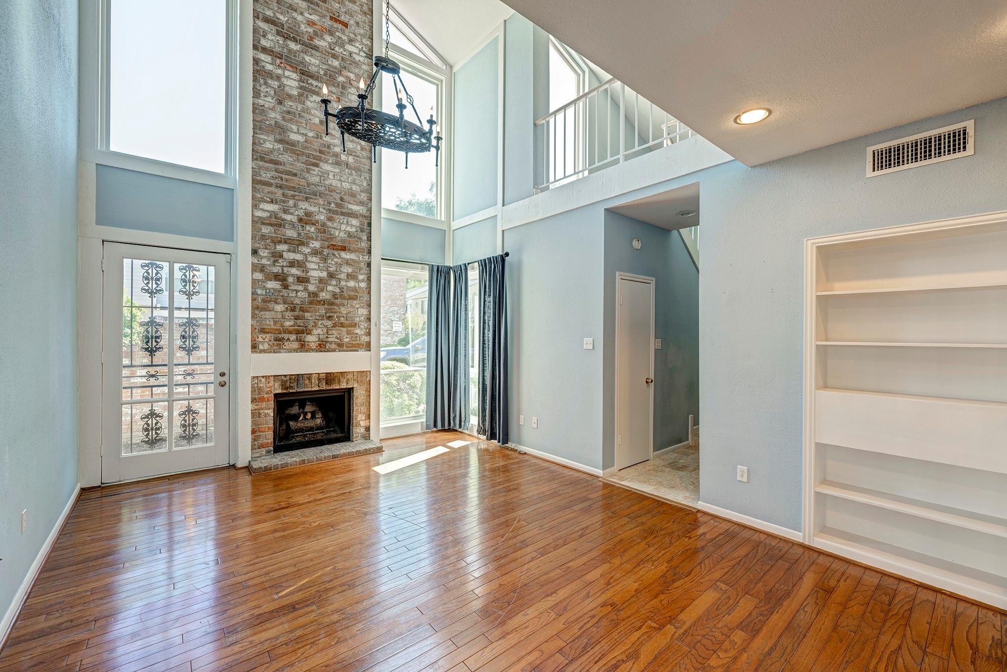 5816 Lynbrook Drive # 67