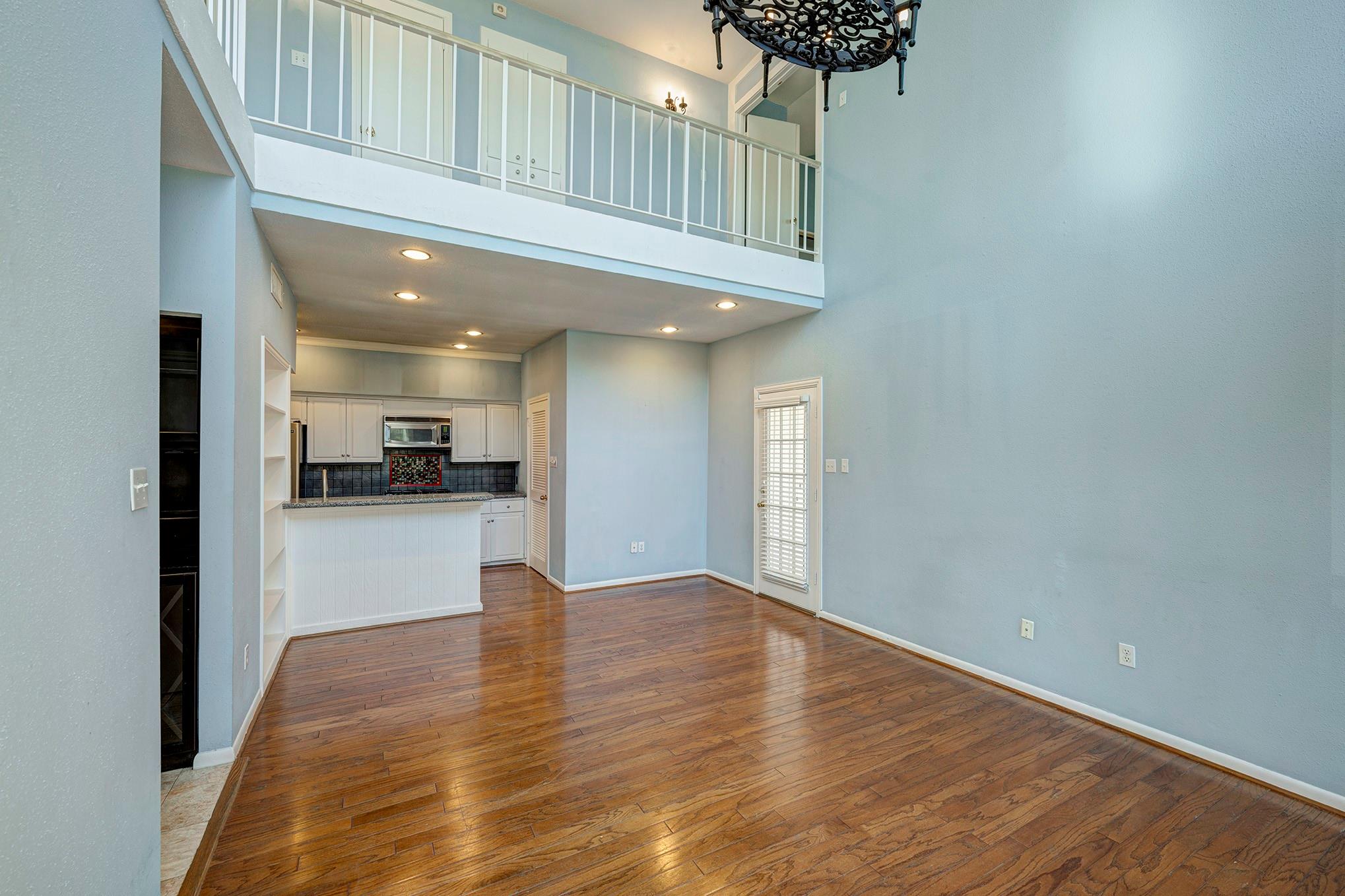 5816 Lynbrook Drive # 67