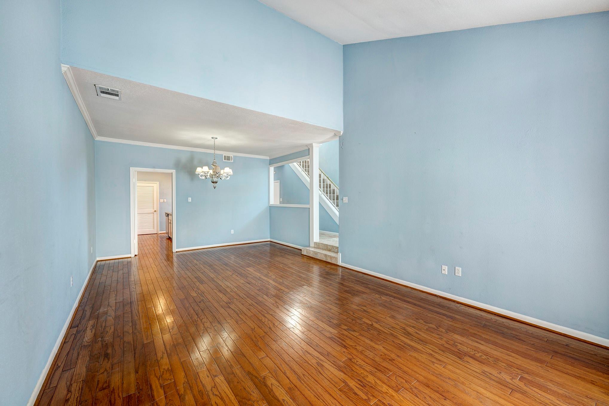 5816 Lynbrook Drive # 67