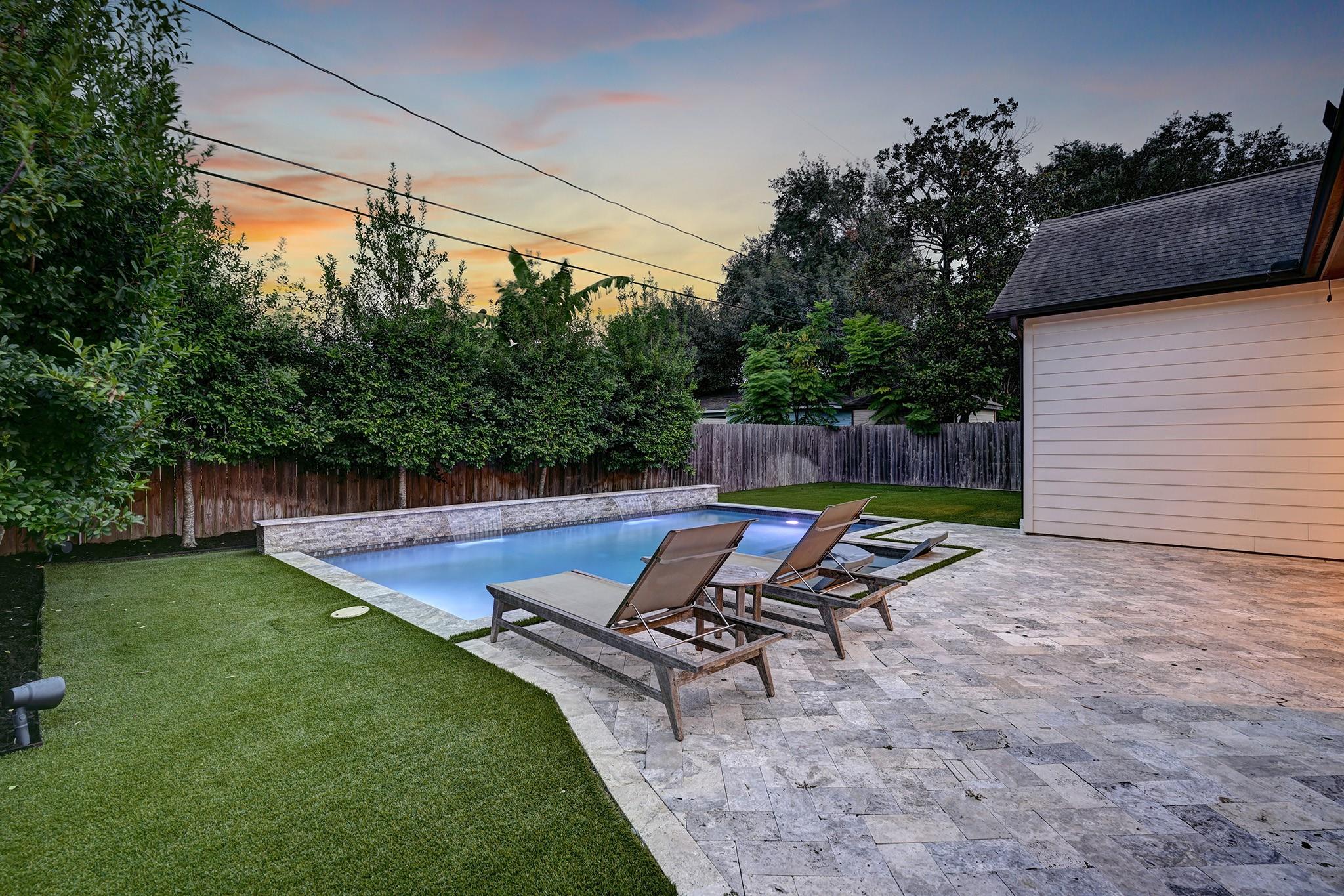 1906 Gardenia Drive