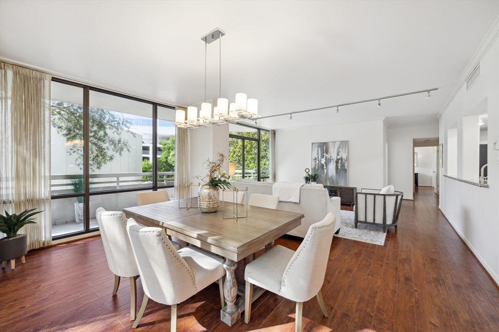 14 Greenway Plaza # 3Q