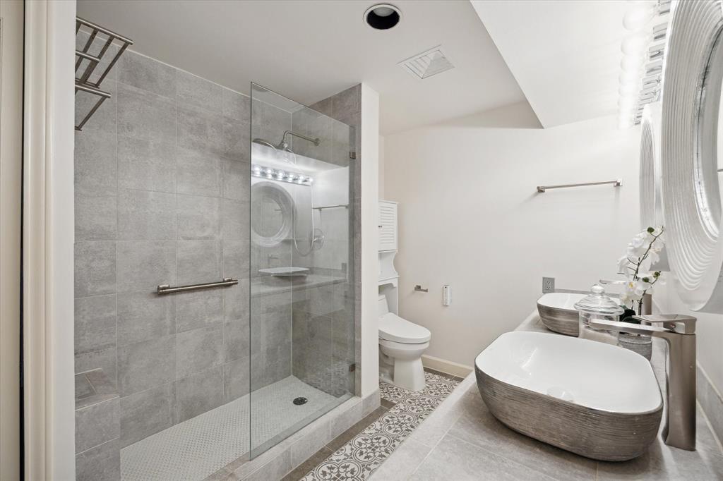 14 Greenway Plaza # 3Q