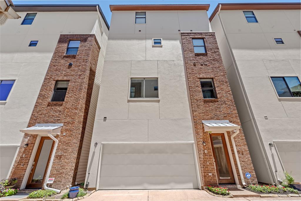 1913 Waugh Drive