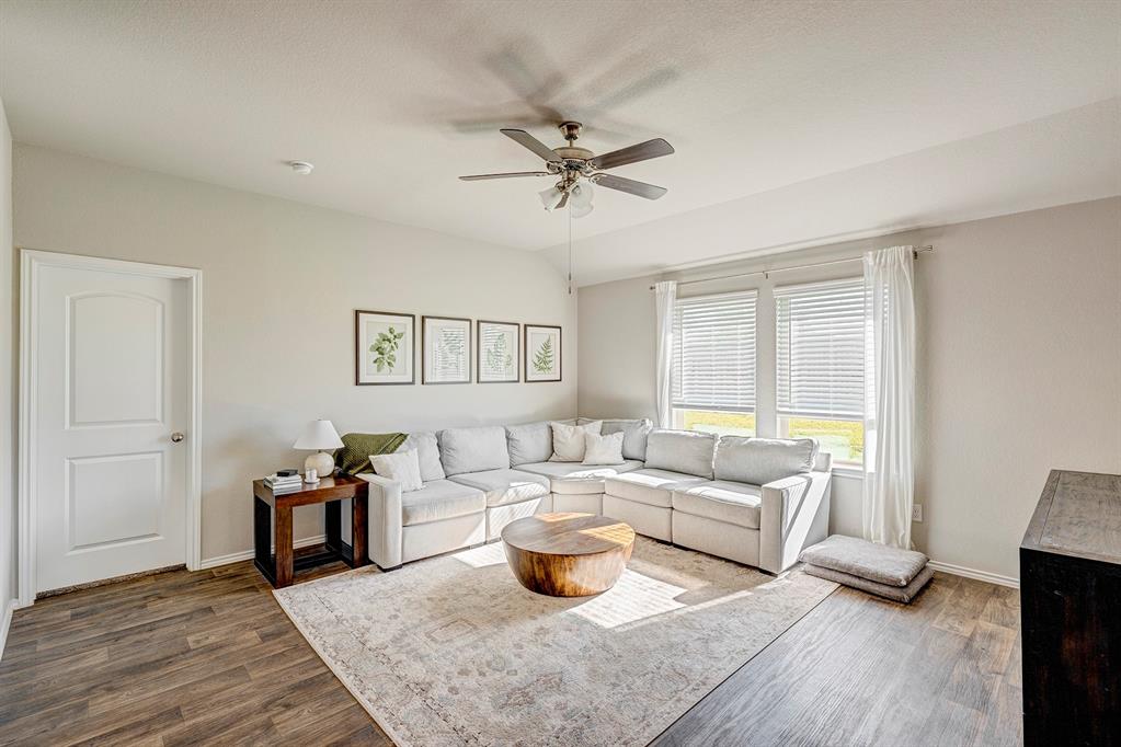 14219 Kings Canyon Lane