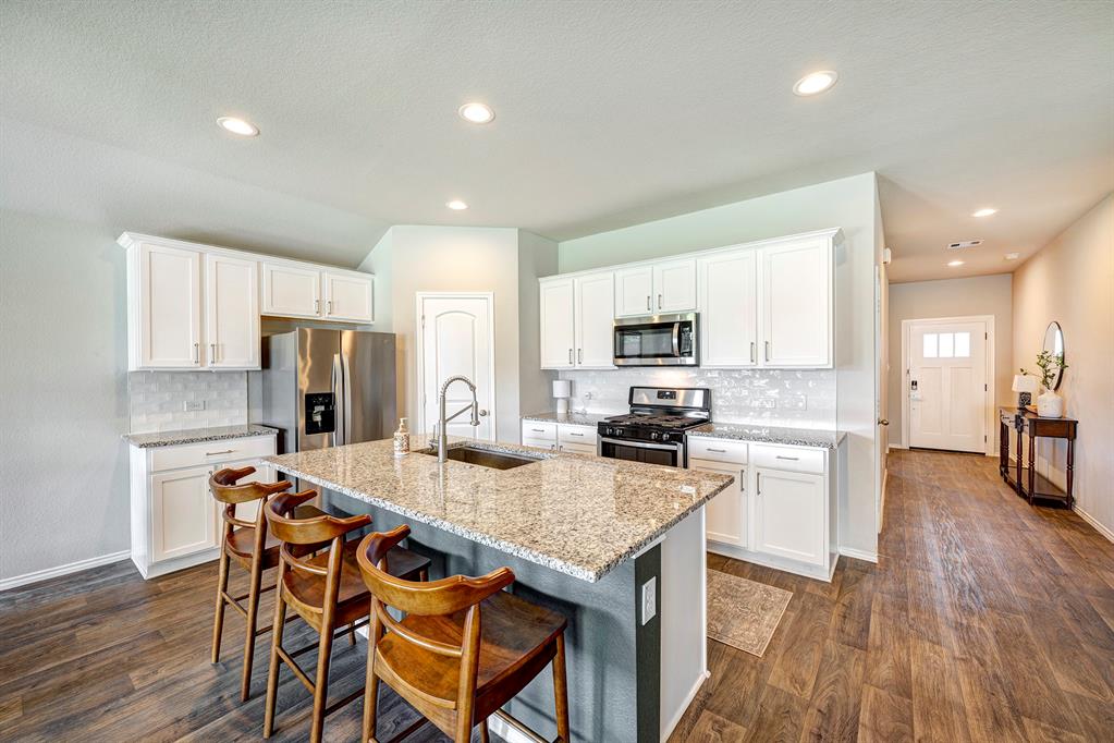 14219 Kings Canyon Lane