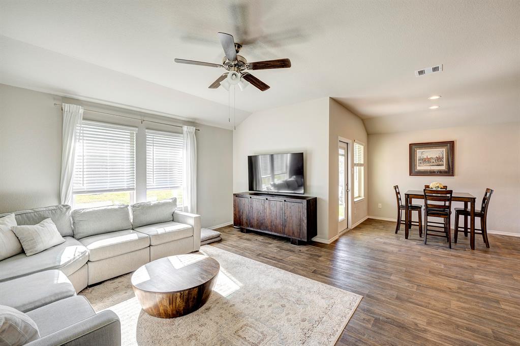 14219 Kings Canyon Lane