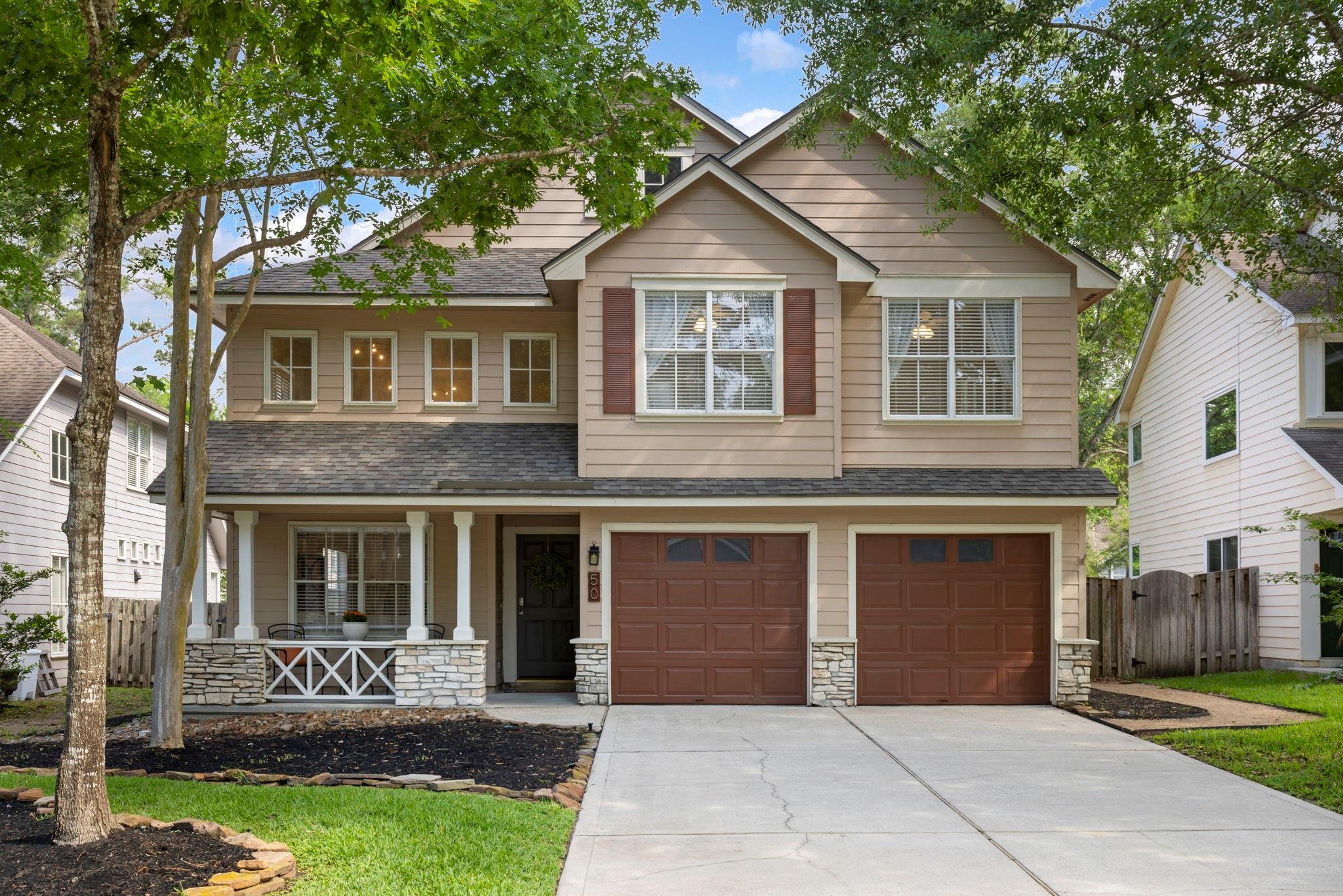 50 W New Avery Place