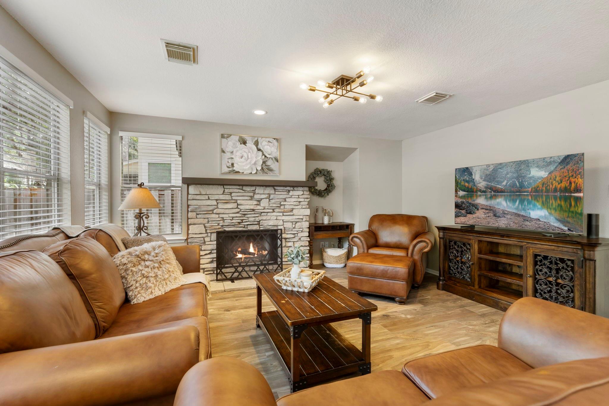 50 W New Avery Place