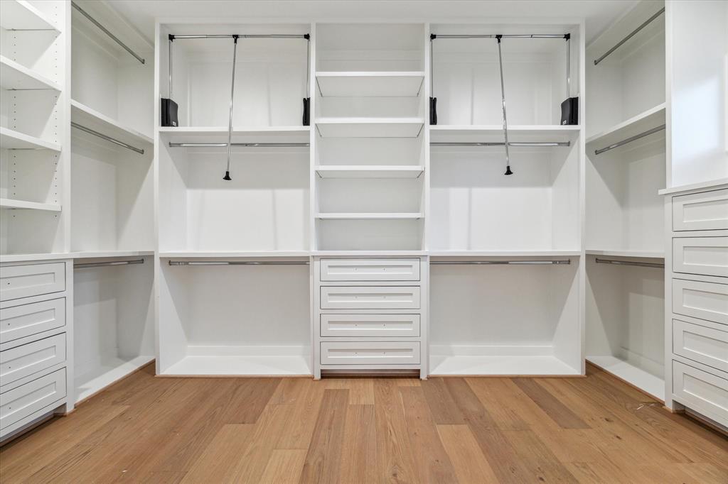 219 W 34th Street