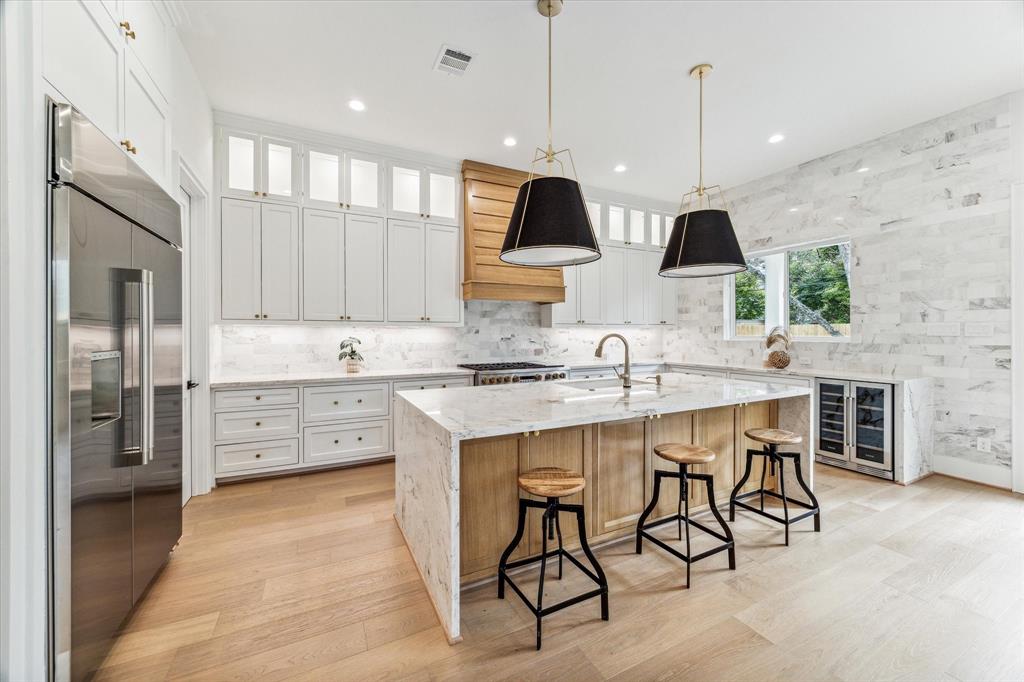 219 W 34th Street