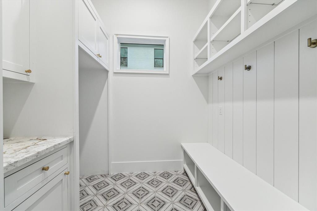 219 W 34th Street