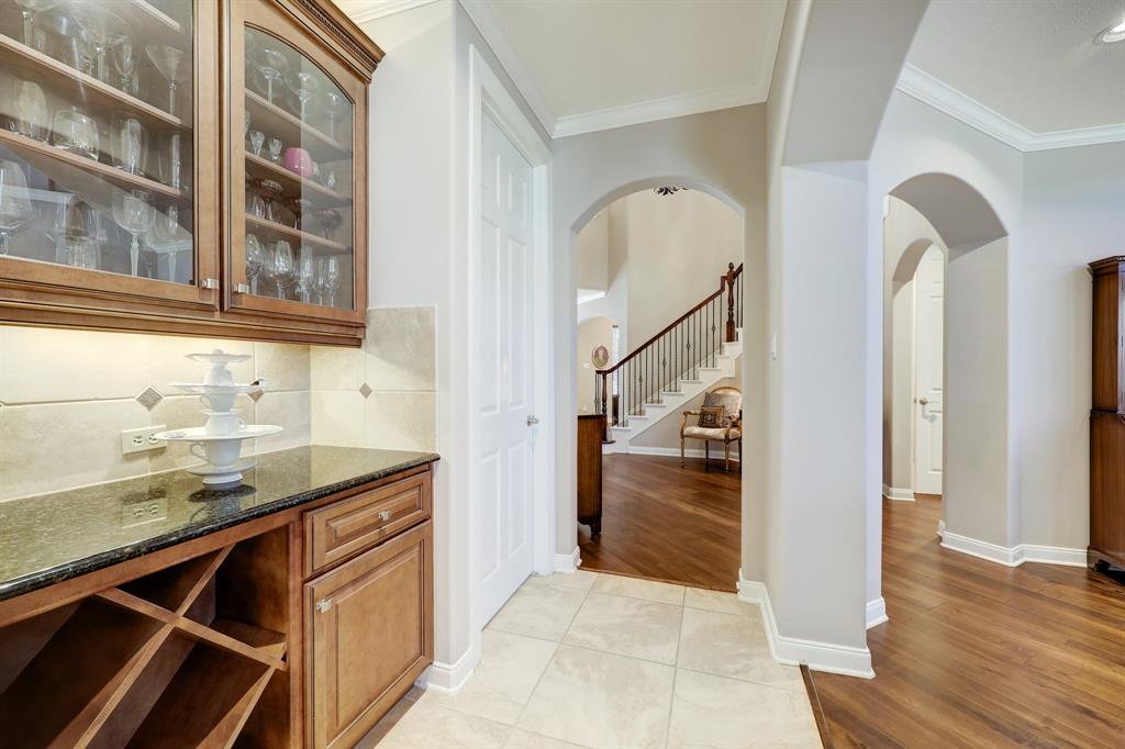 3602 Louvre Lane