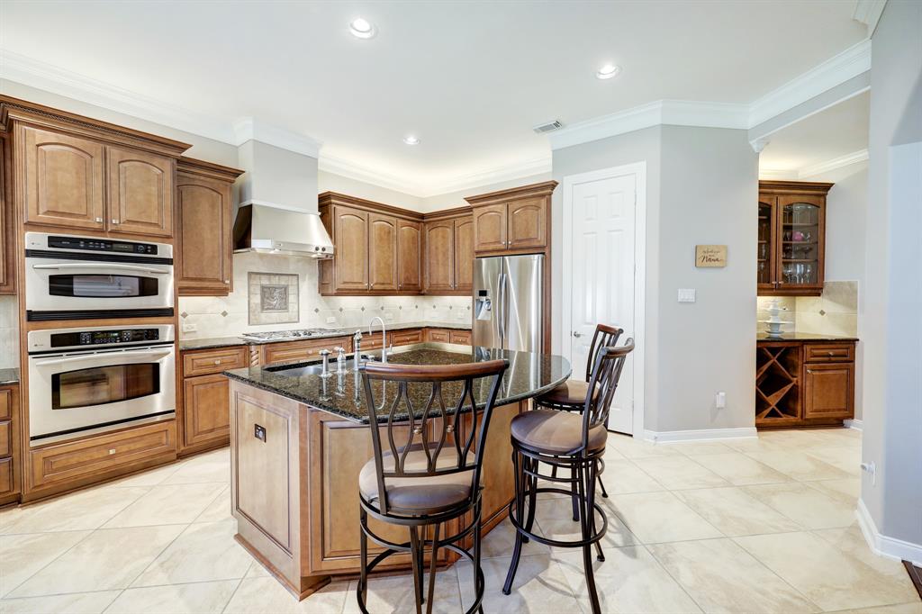 3602 Louvre Lane