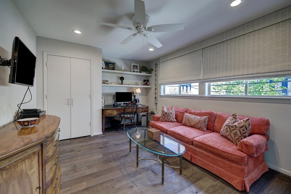 2310 Steel Street # 13