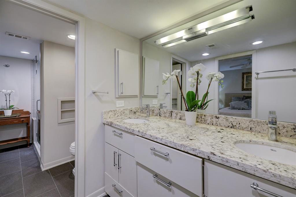 2310 Steel Street # 13