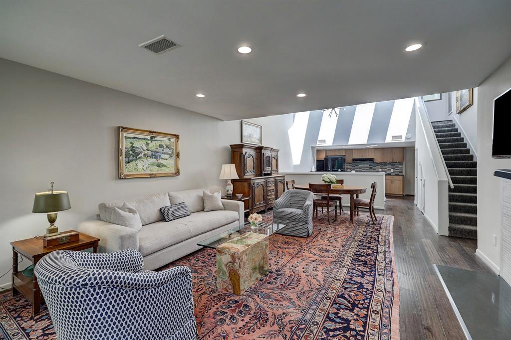 2310 Steel Street # 13