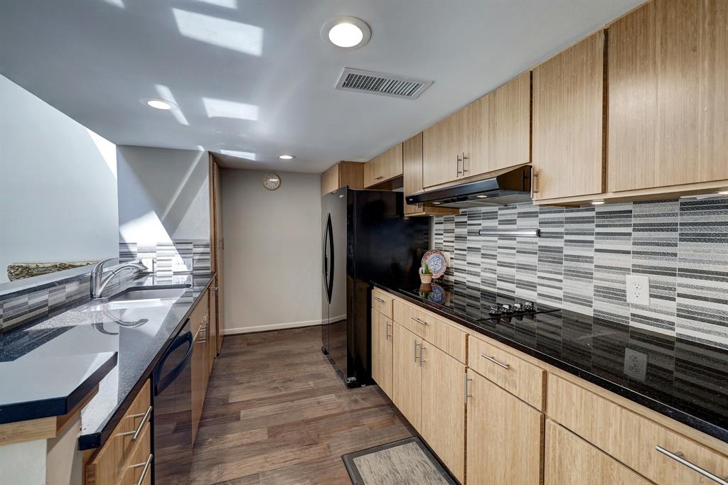 2310 Steel Street # 13