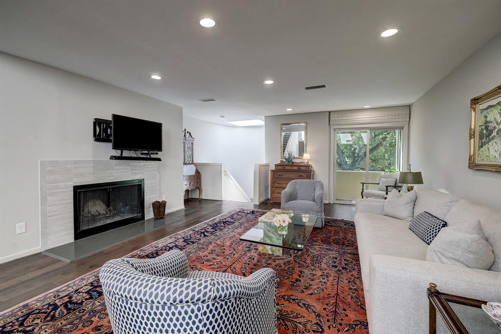 2310 Steel Street # 13