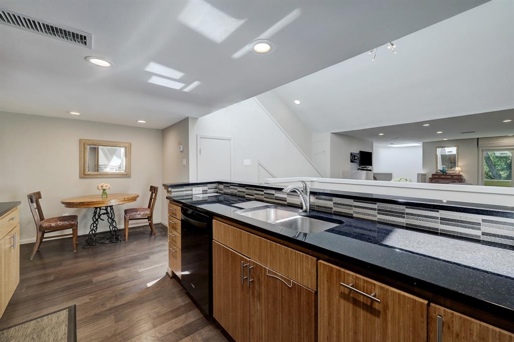 2310 Steel Street # 13