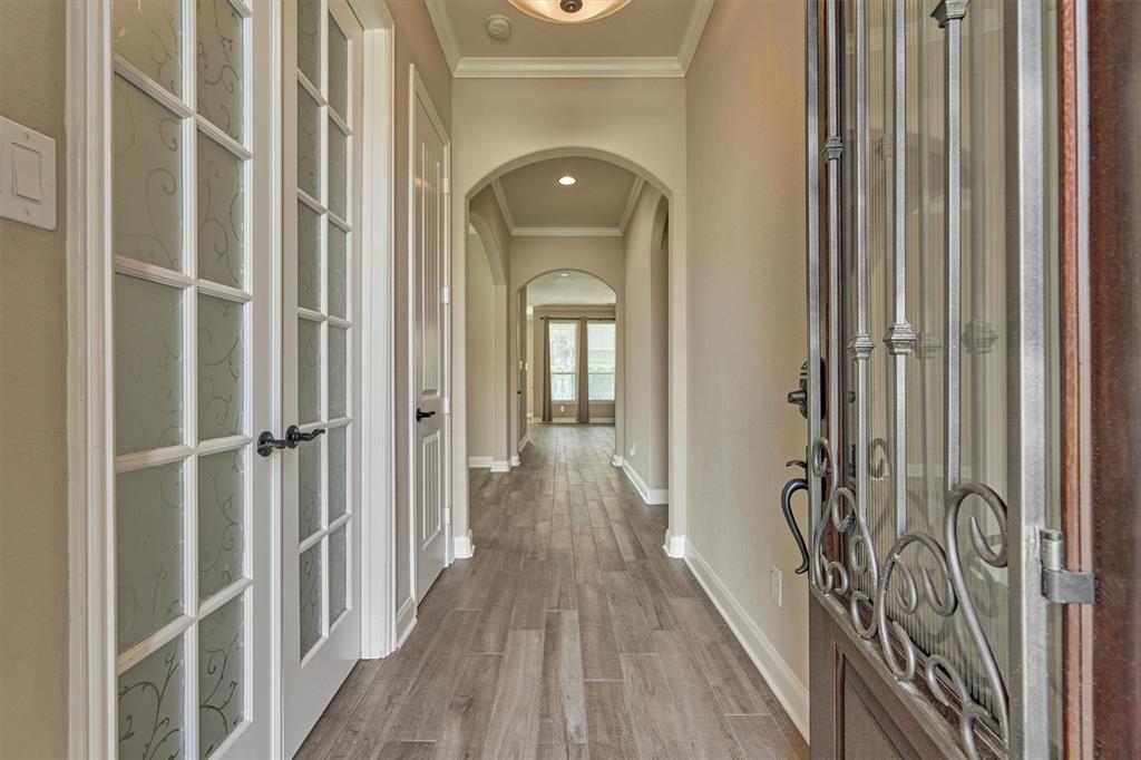 6211 Pinewood Heights Drive