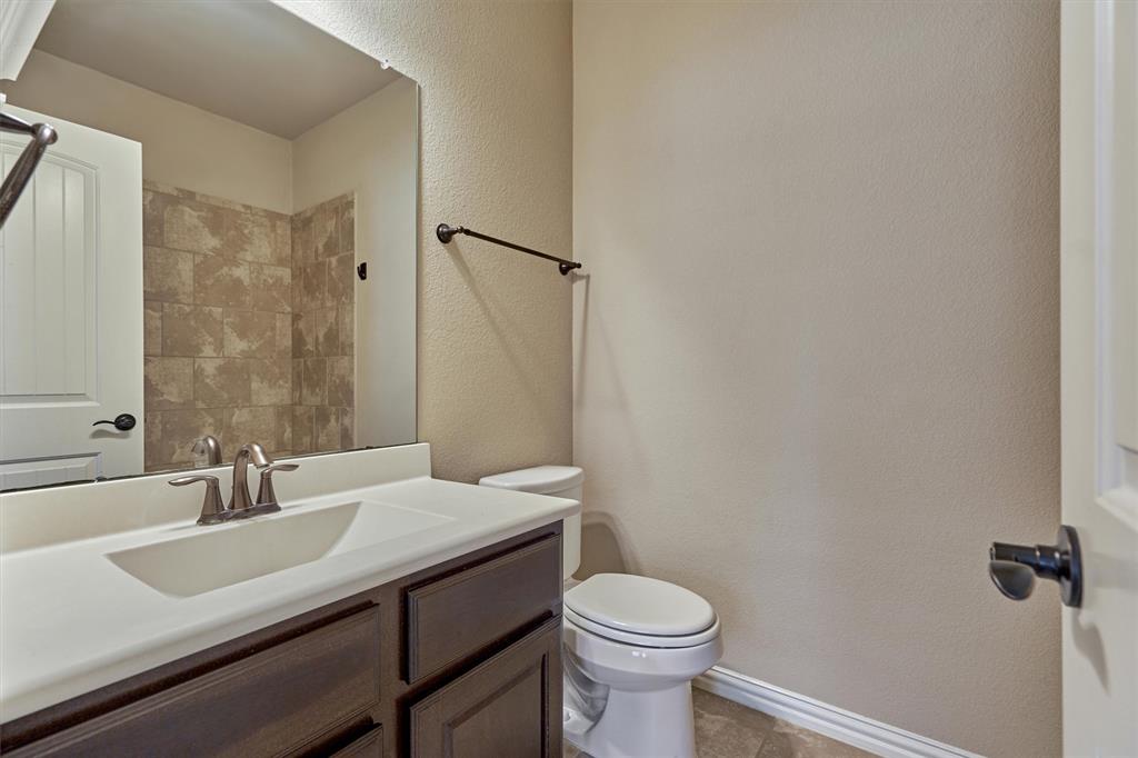 6211 Pinewood Heights Drive