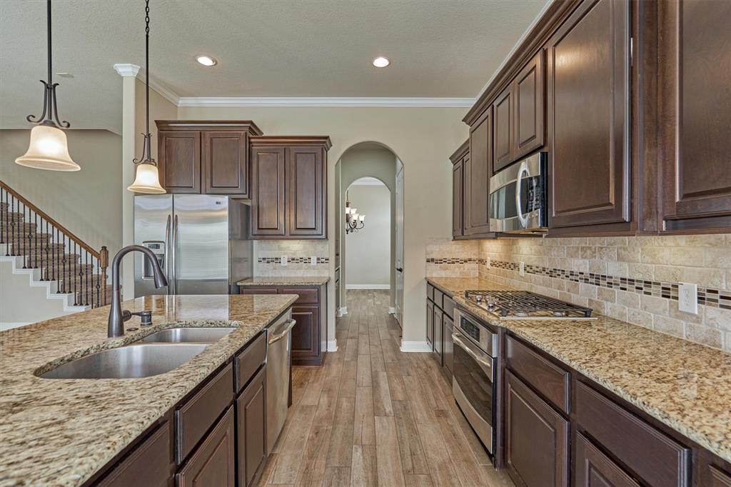 6211 Pinewood Heights Drive