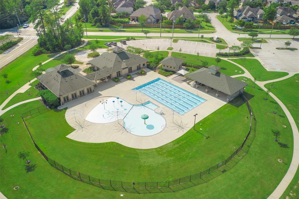 6211 Pinewood Heights Drive