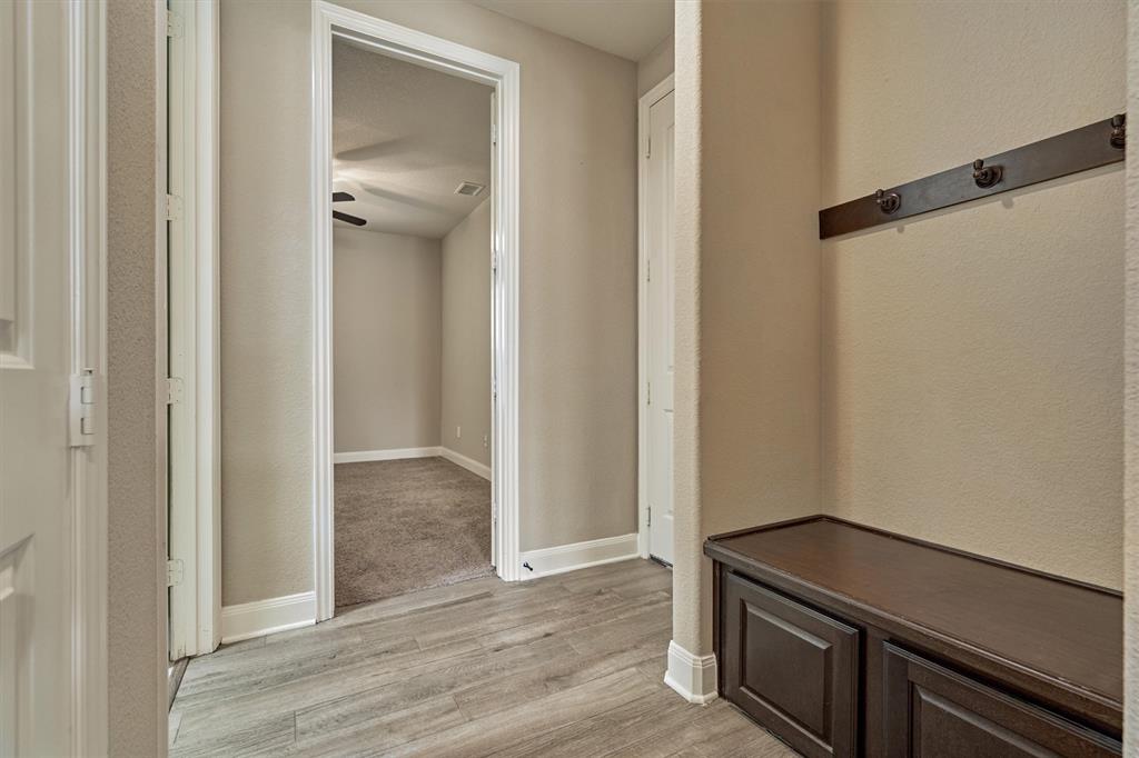 6211 Pinewood Heights Drive