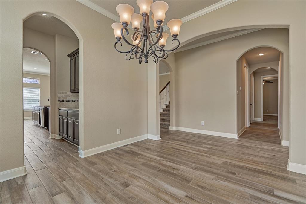 6211 Pinewood Heights Drive