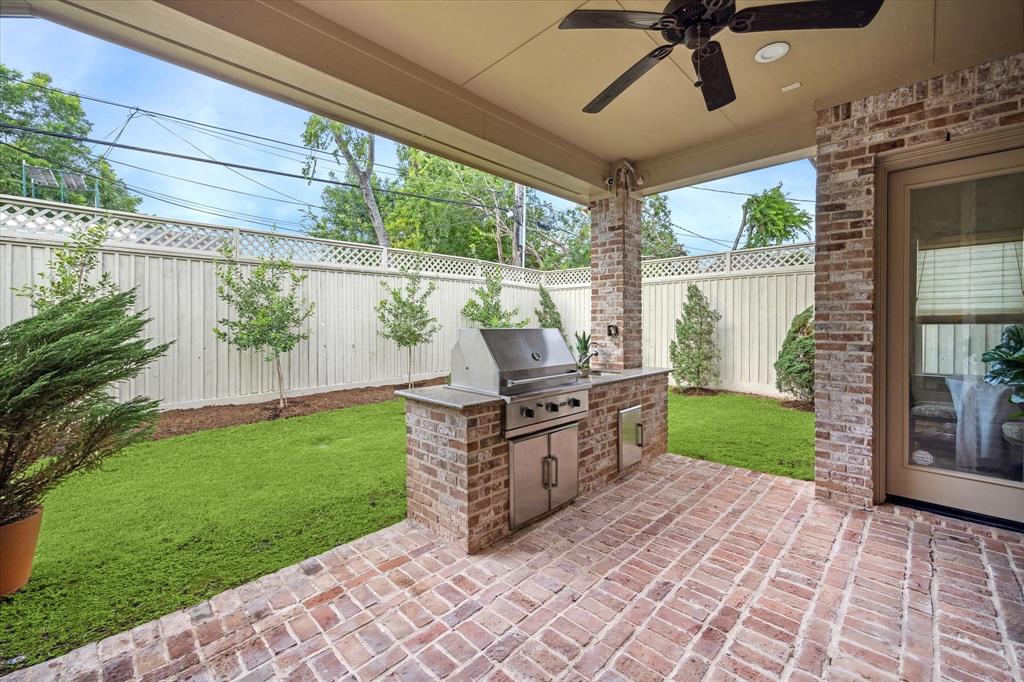 2140 Sul Ross Street