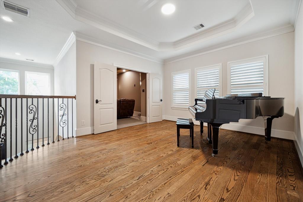 2140 Sul Ross Street