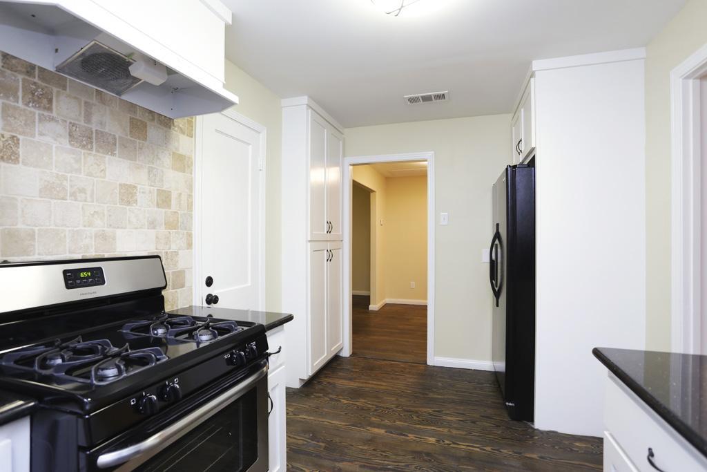 434 W 21st Street
