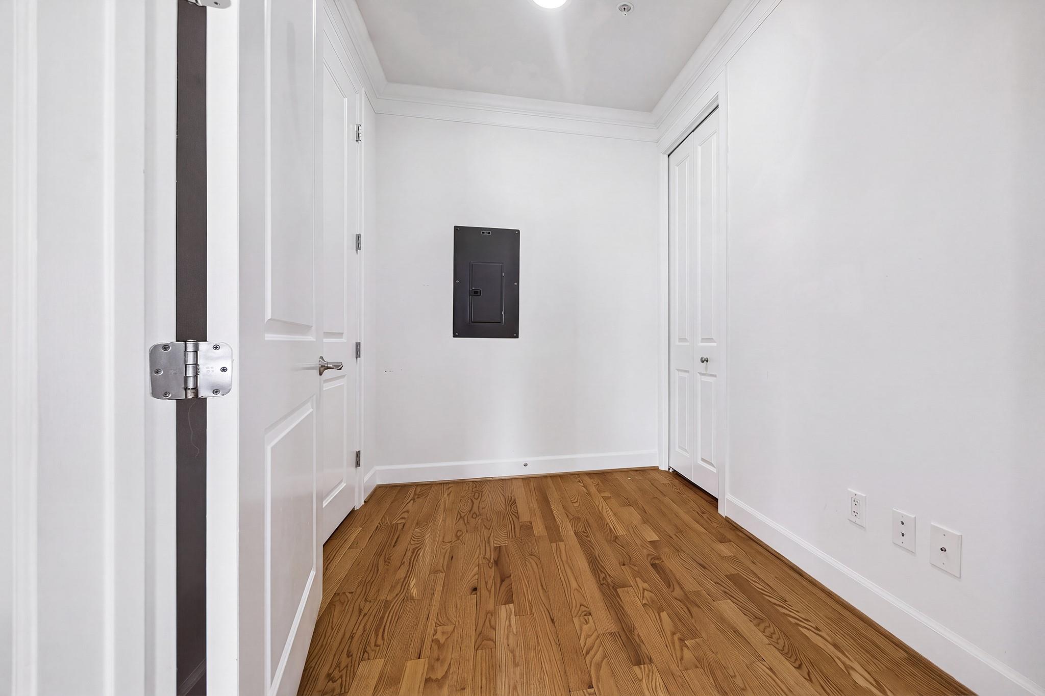2211 Briarglen Drive # 502