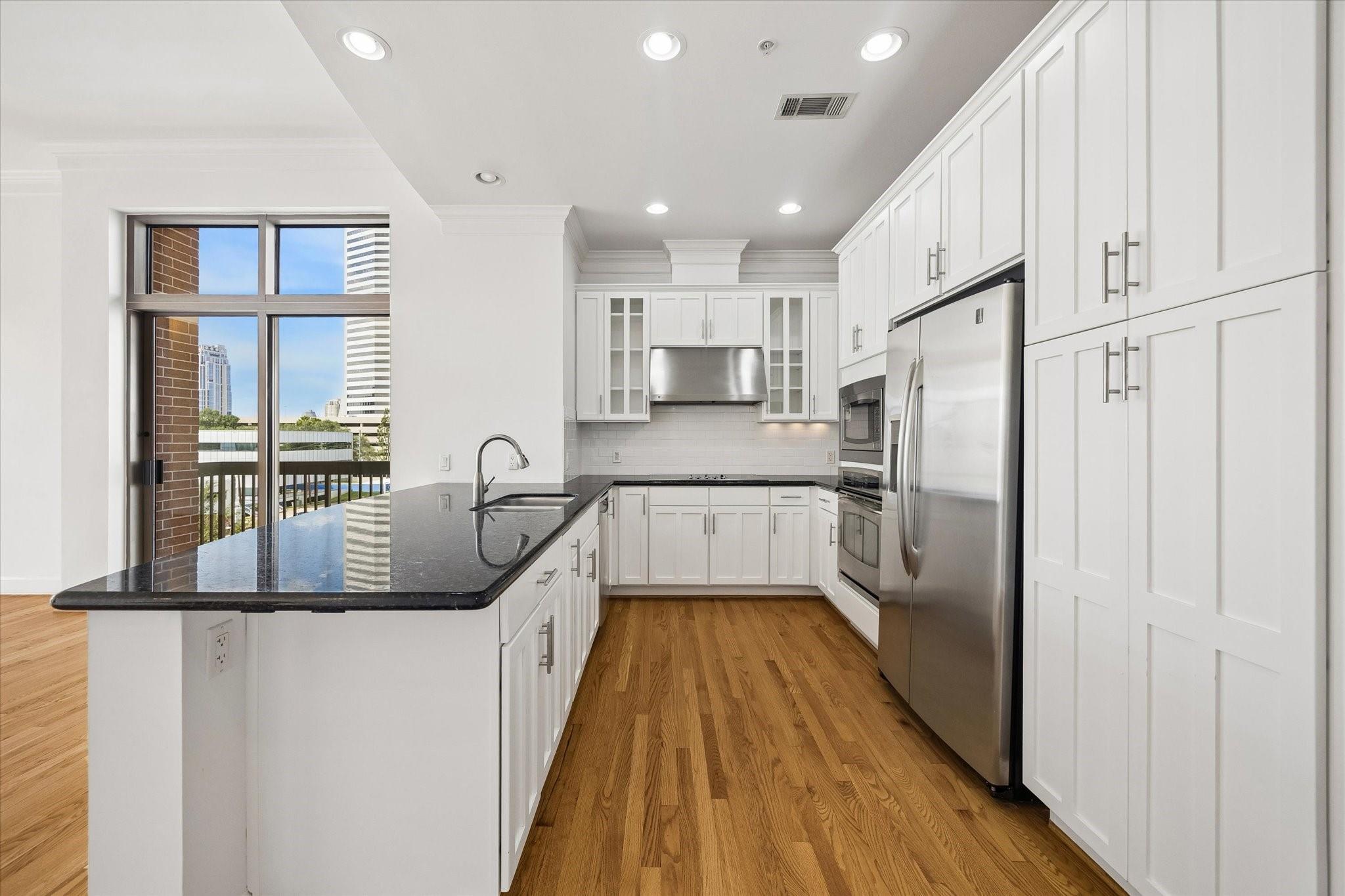 2211 Briarglen Drive # 502