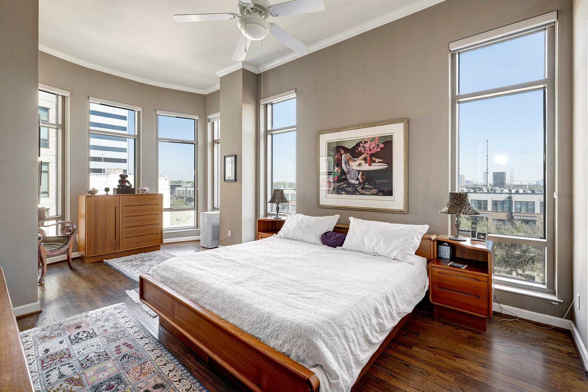 2211 Briarglen Drive # 706