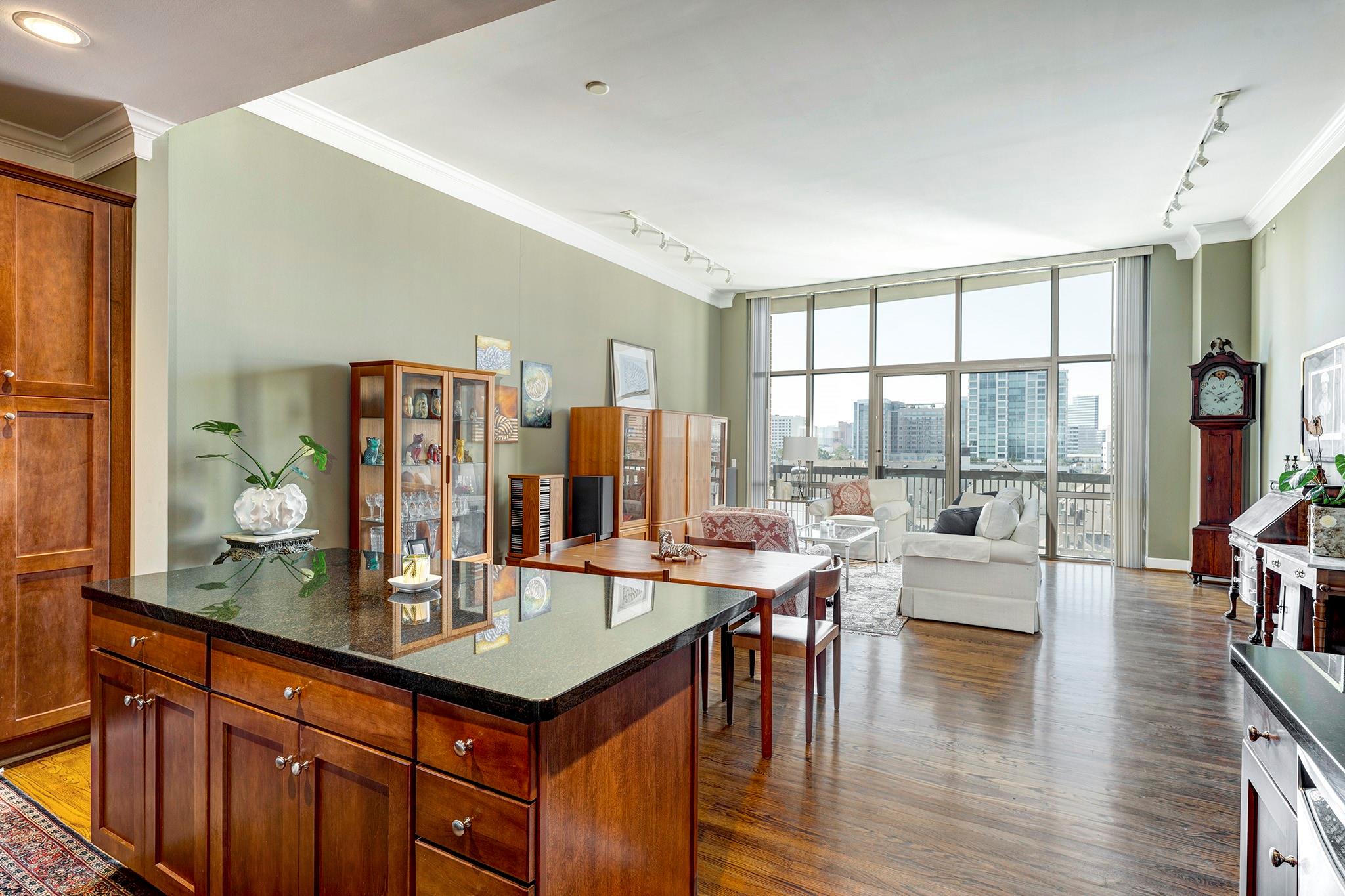 2211 Briarglen Drive # 706