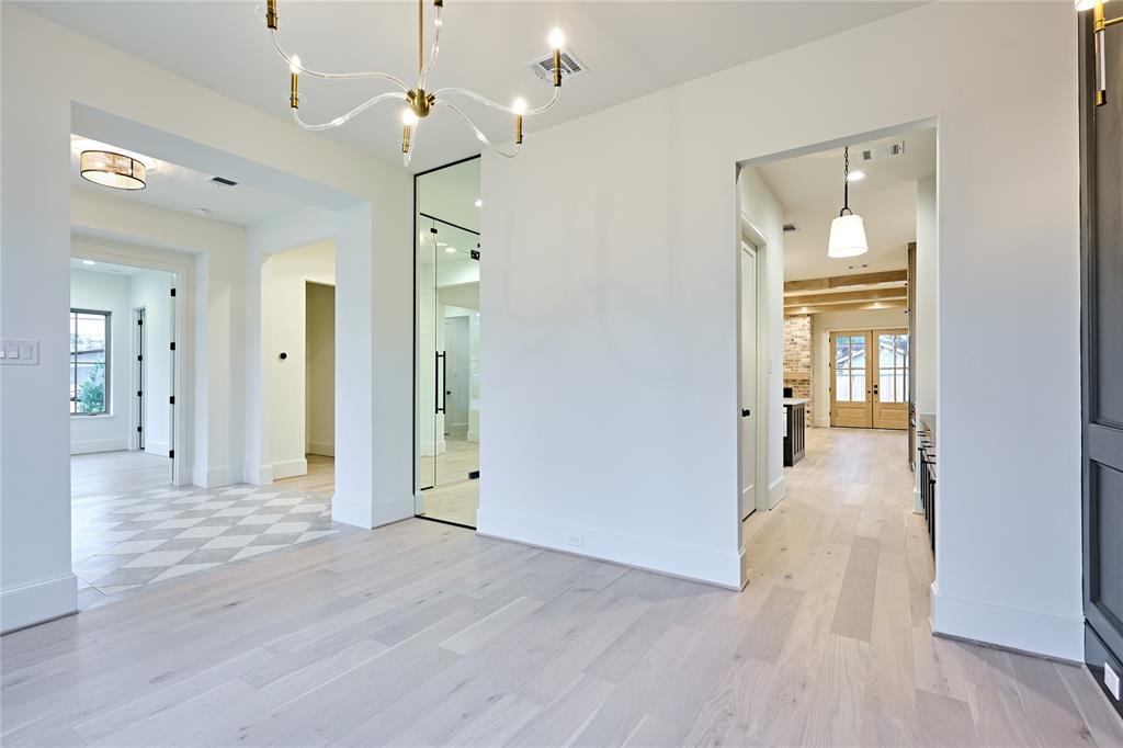 1001 Fisher Street
