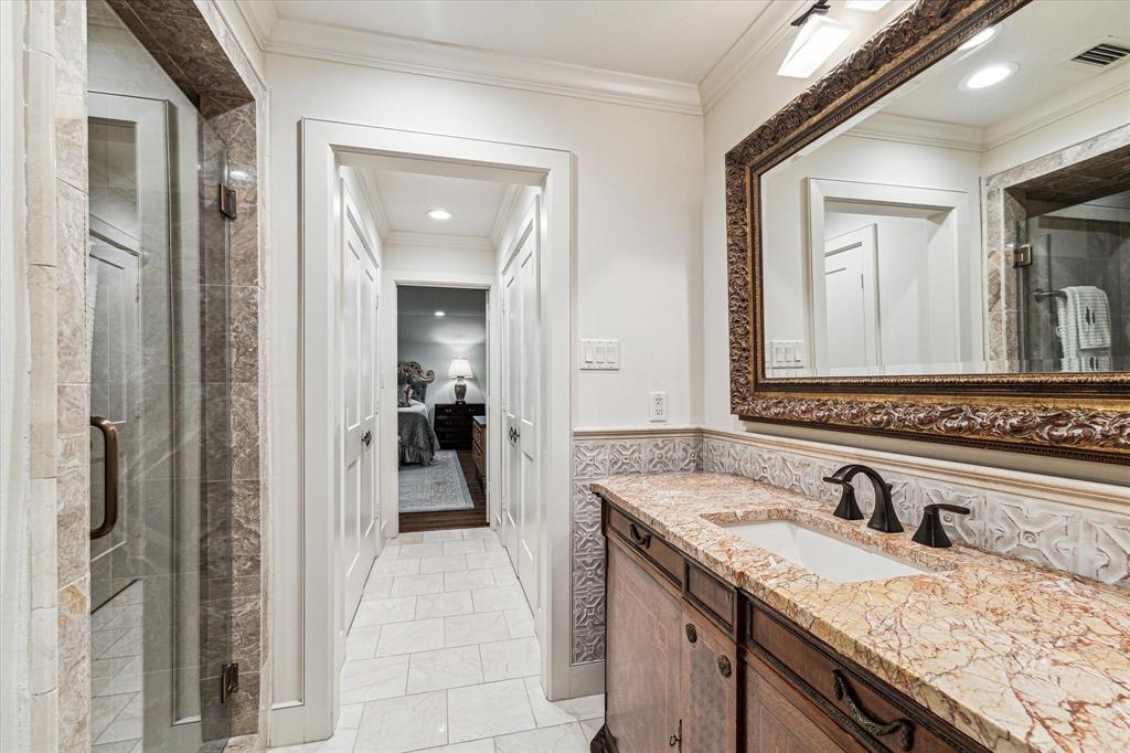 11015 Lakeside Forest Lane