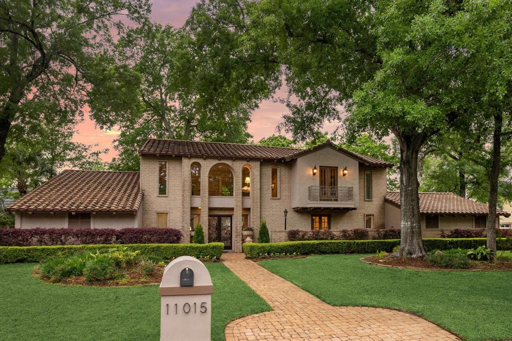 11015 Lakeside Forest Lane