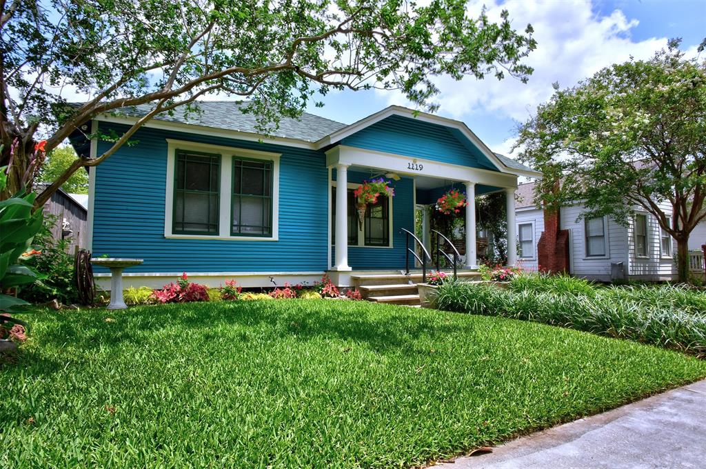 1119 E 7th 1/2 Street