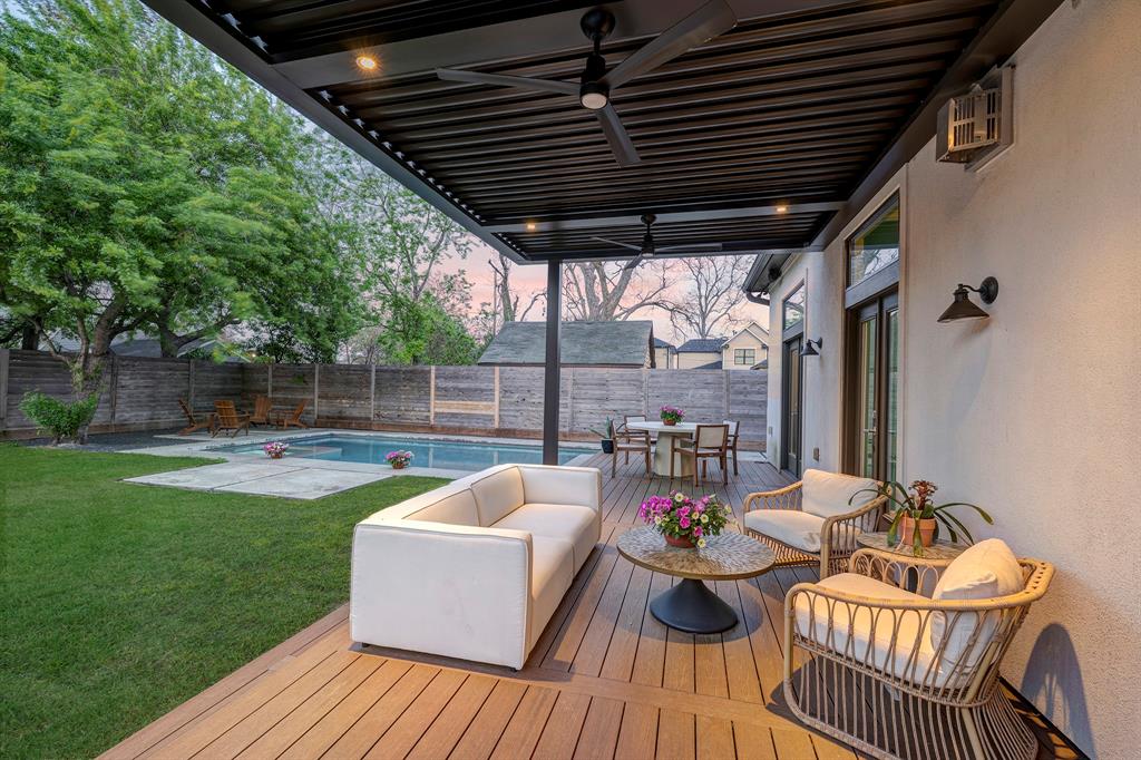 224 W 30th Street