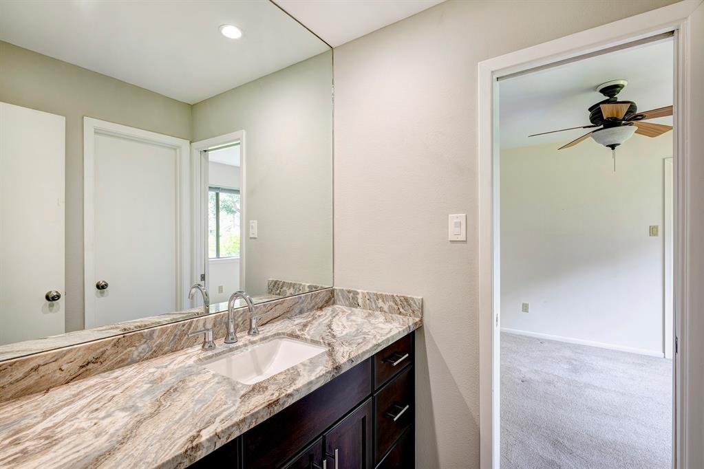1102 Briarbrook Drive